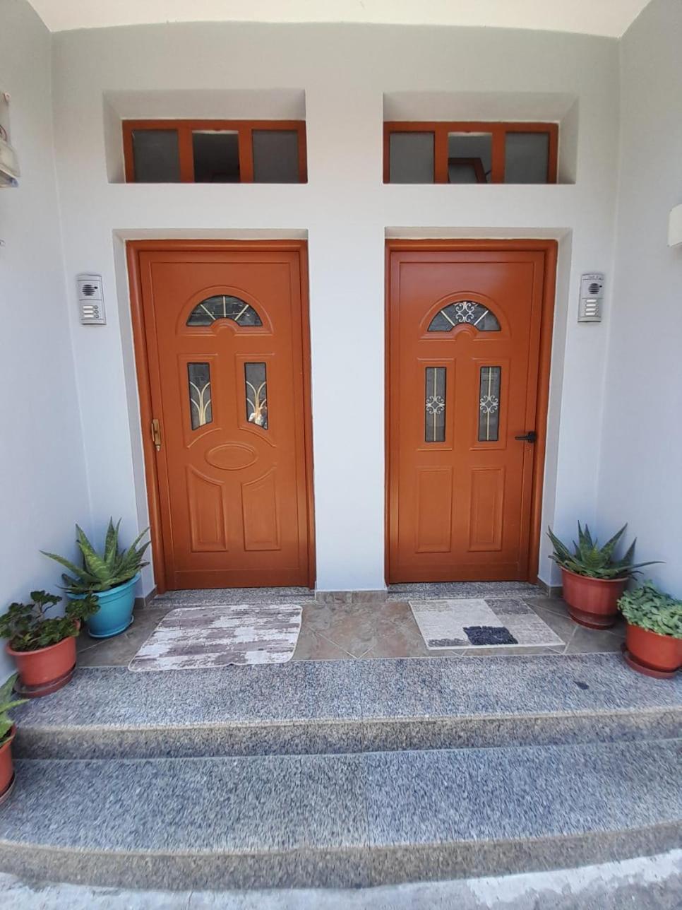 Aleksi&Eli Apartamento Shkodër Exterior foto