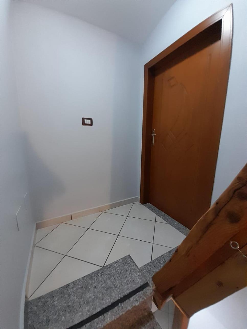 Aleksi&Eli Apartamento Shkodër Quarto foto