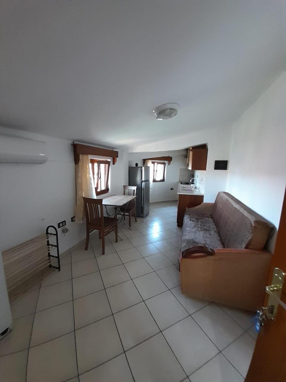 Aleksi&Eli Apartamento Shkodër Exterior foto