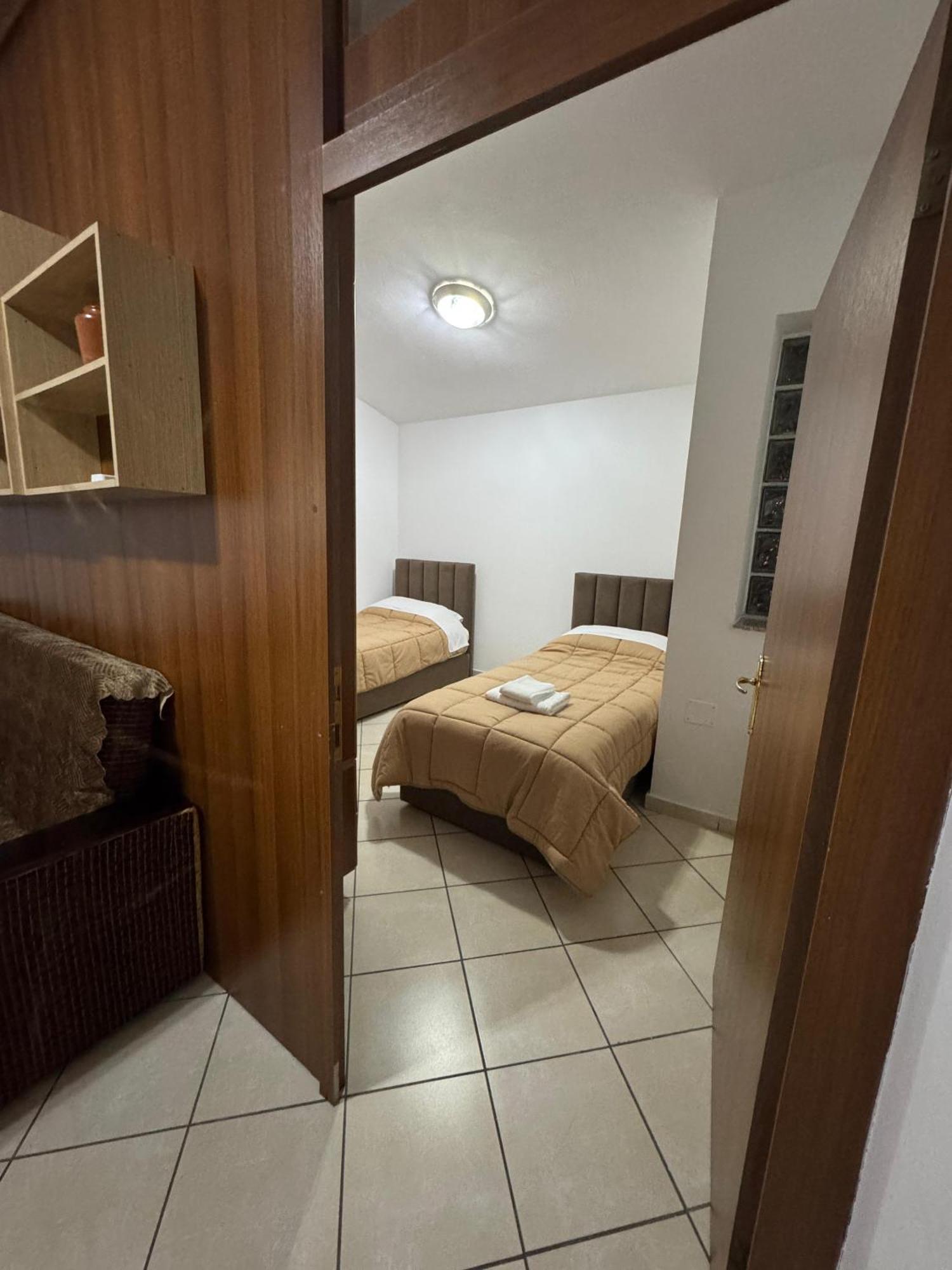 Aleksi&Eli Apartamento Shkodër Exterior foto