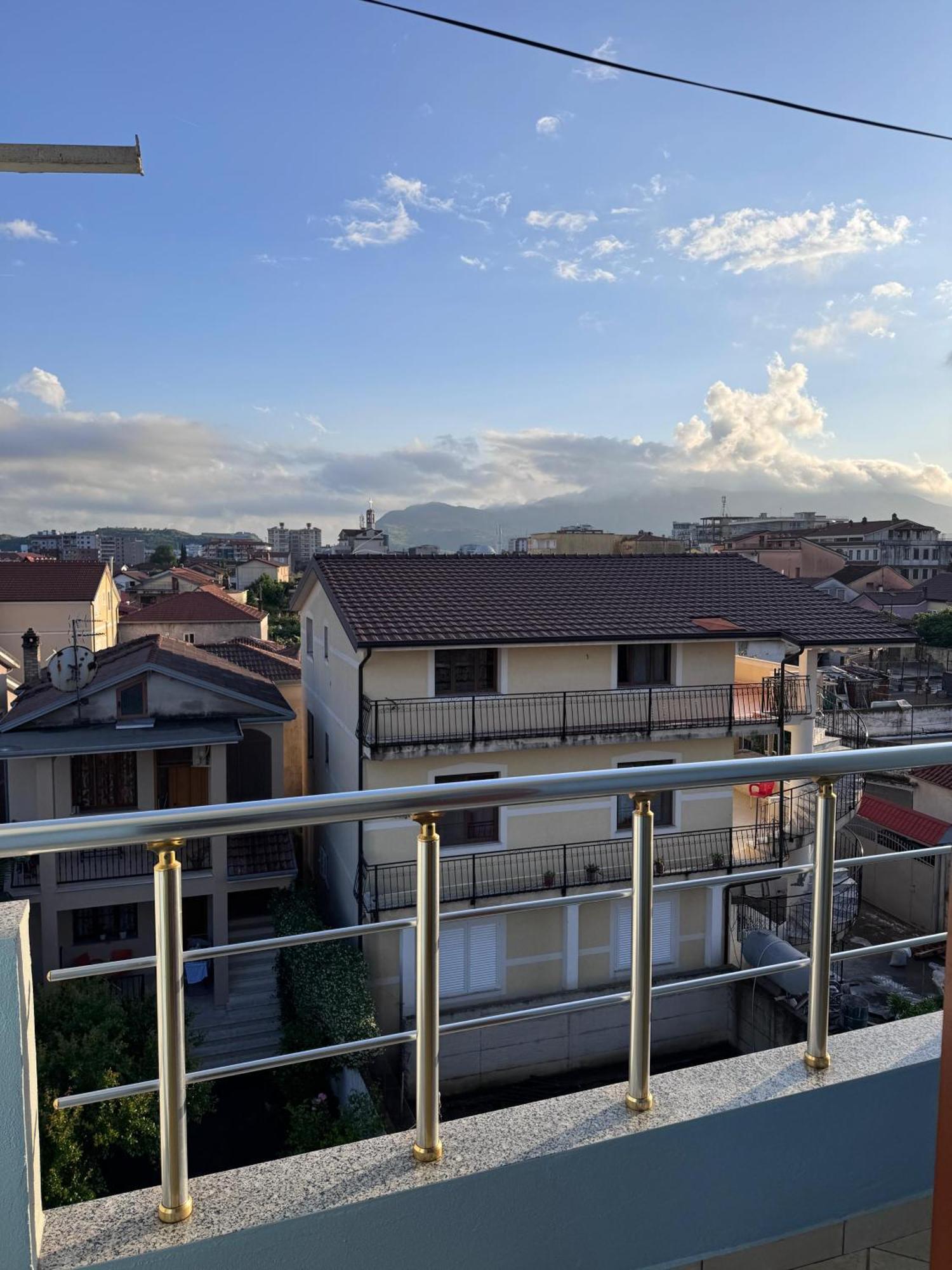 Aleksi&Eli Apartamento Shkodër Exterior foto